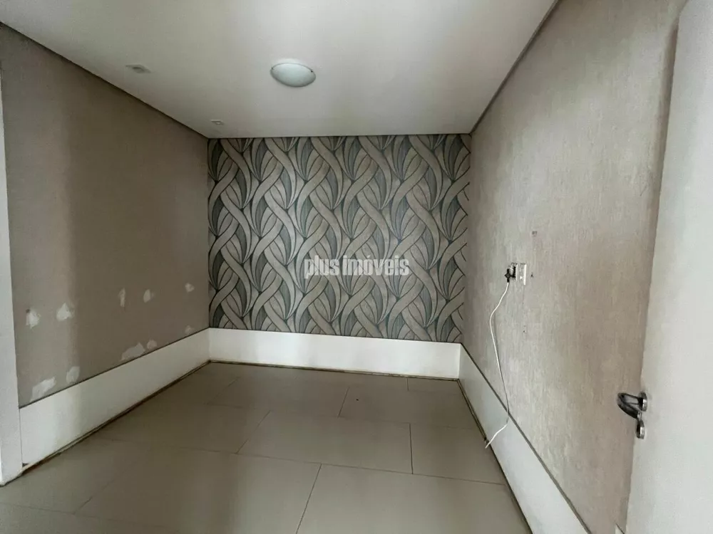 Apartamento à venda com 3 quartos, 251m² - Foto 2