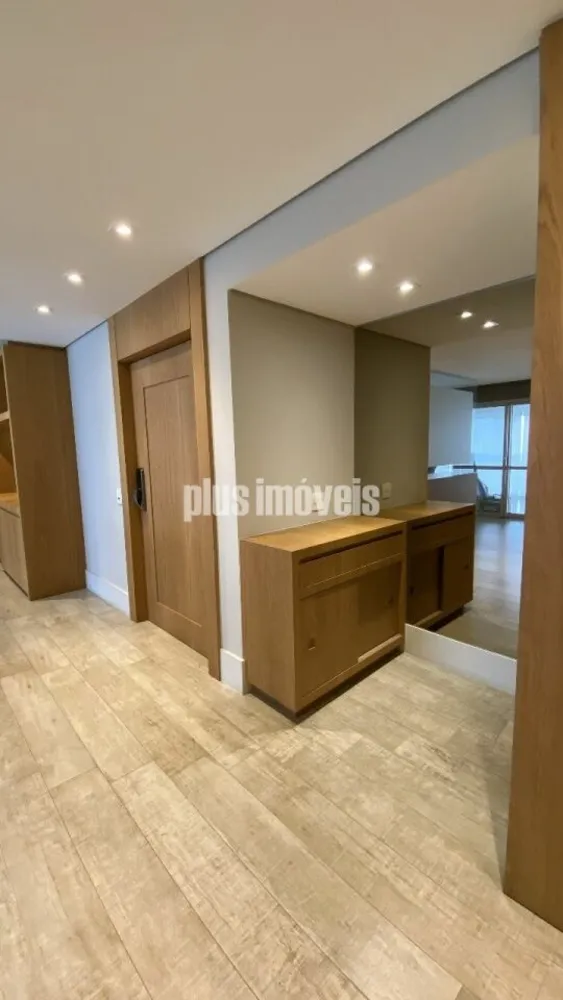 Apartamento, 3 quartos, 258 m² - Foto 8