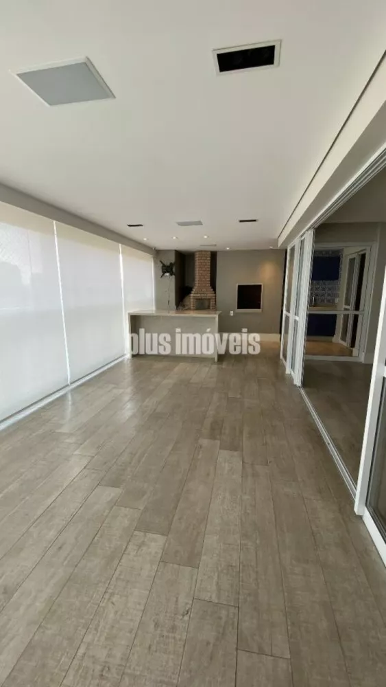 Apartamento à venda com 3 quartos, 258m² - Foto 4