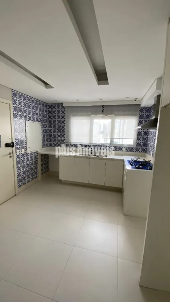 Apartamento, 3 quartos, 258 m² - Foto 10
