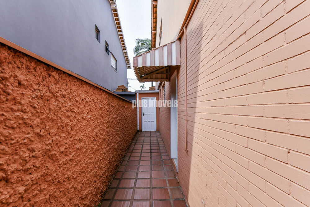 Casa, 3 quartos, 199 m² - Foto 2