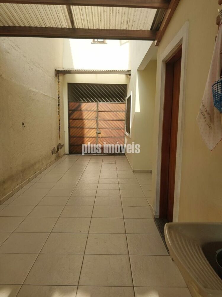 Casa, 3 quartos, 240 m² - Foto 4