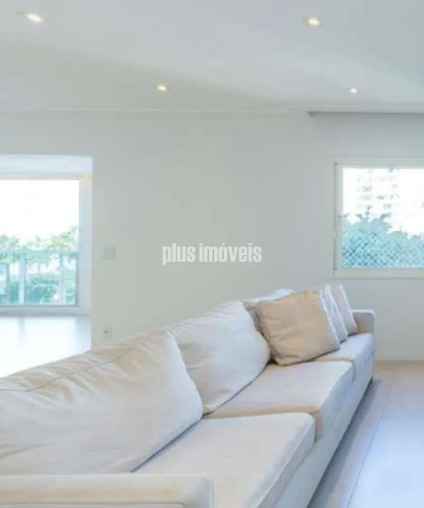 Apartamento, 3 quartos, 236 m² - Foto 2