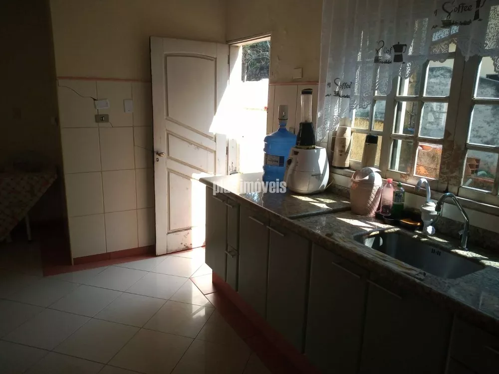 Casa, 4 quartos, 250 m² - Foto 3