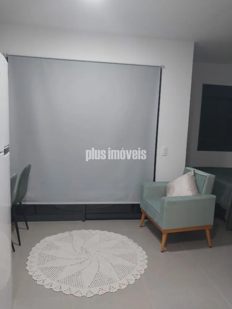 Apartamento, 1 quarto, 27 m² - Foto 2