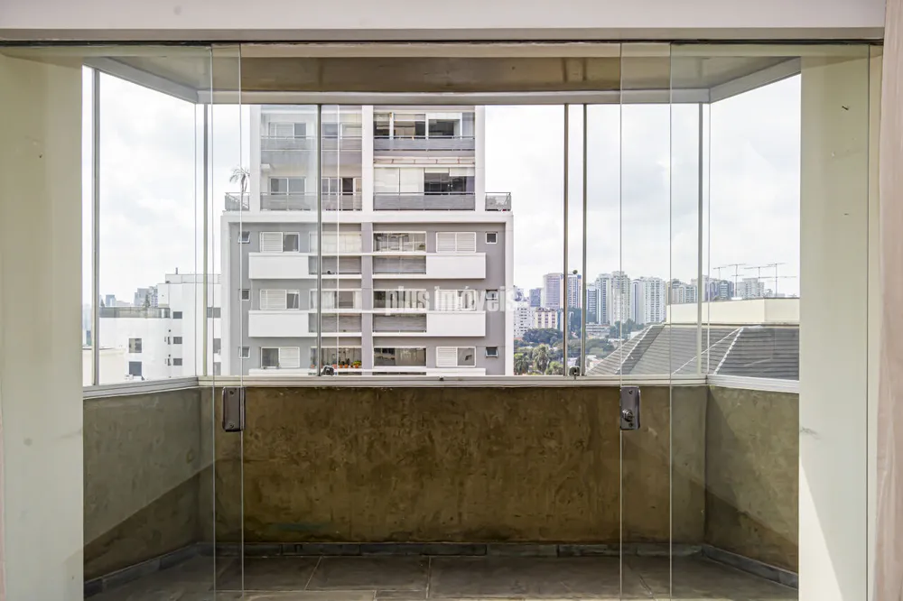 Apartamento, 3 quartos, 210 m² - Foto 2
