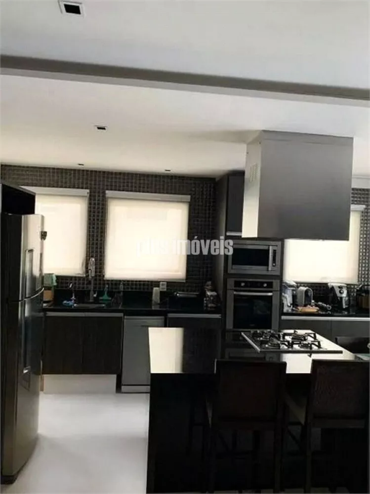 Apartamento à venda com 2 quartos, 109m² - Foto 2