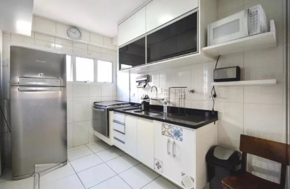 Apartamento à venda com 2 quartos, 68m² - Foto 6