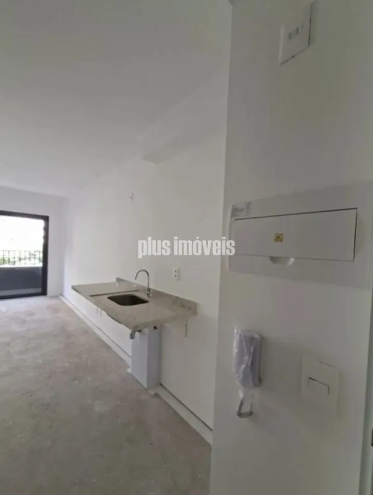 Apartamento, 1 quarto, 27 m² - Foto 2