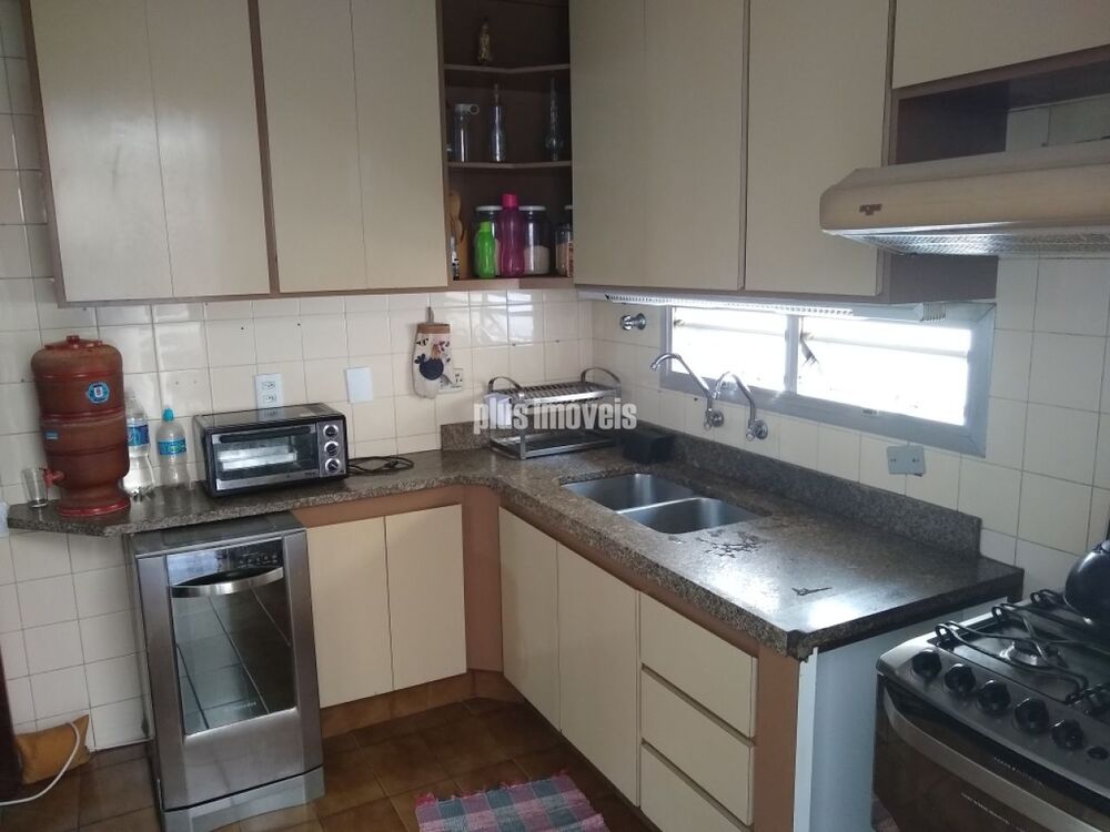 Casa, 3 quartos, 270 m² - Foto 4