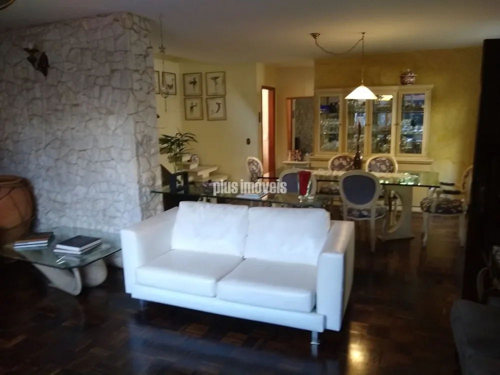 Casa, 3 quartos, 270 m² - Foto 1