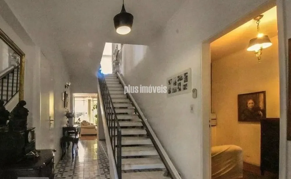 Casa, 5 quartos, 370 m² - Foto 1