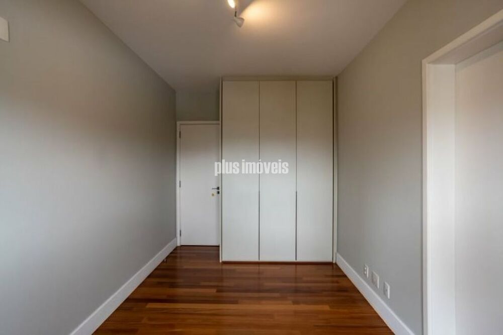 Apartamento à venda com 3 quartos, 187m² - Foto 23