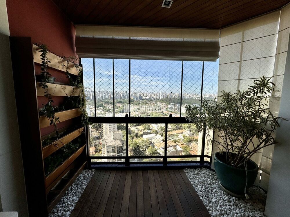 Apartamento, 3 quartos, 165 m² - Foto 1