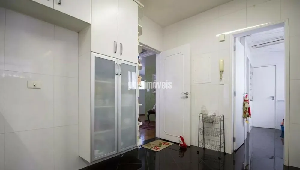 Apartamento, 3 quartos, 190 m² - Foto 2