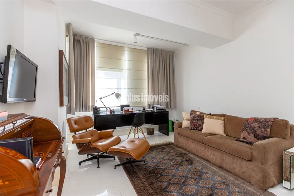 Apartamento, 3 quartos, 240 m² - Foto 2