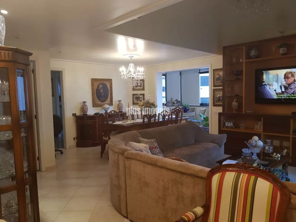 Apartamento à venda com 4 quartos, 170m² - Foto 2