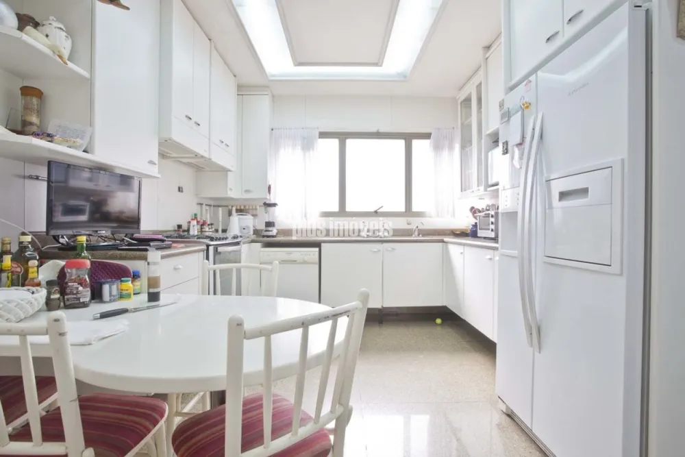 Apartamento, 4 quartos, 500 m² - Foto 1