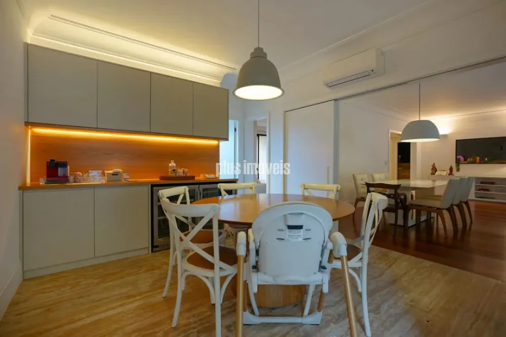 Apartamento, 3 quartos, 275 m² - Foto 1