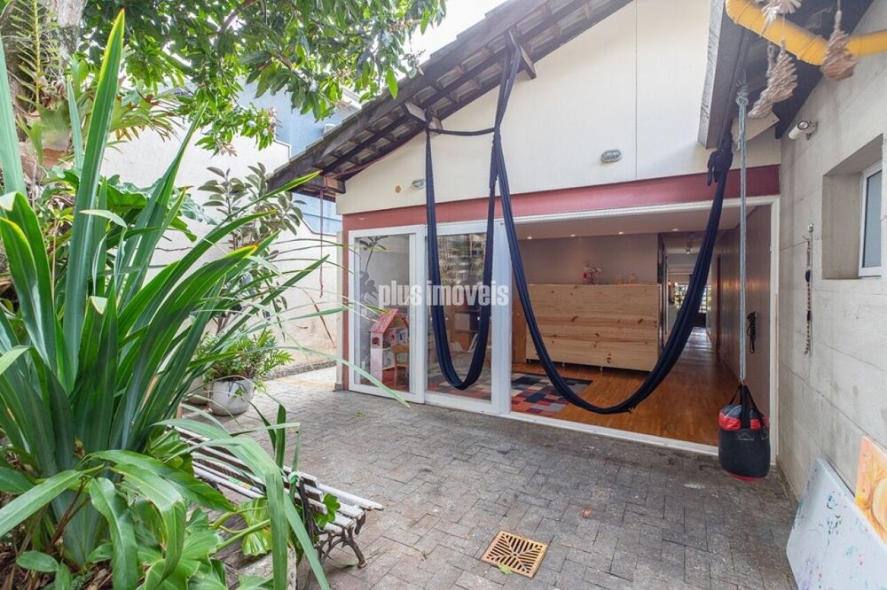 Casa, 3 quartos, 226 m² - Foto 8