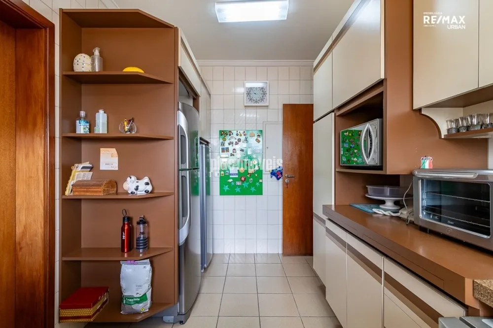 Apartamento, 4 quartos, 250 m² - Foto 2