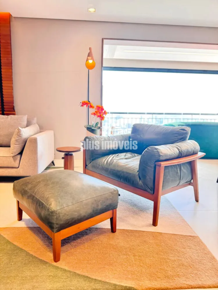 Apartamento, 3 quartos, 130 m² - Foto 1