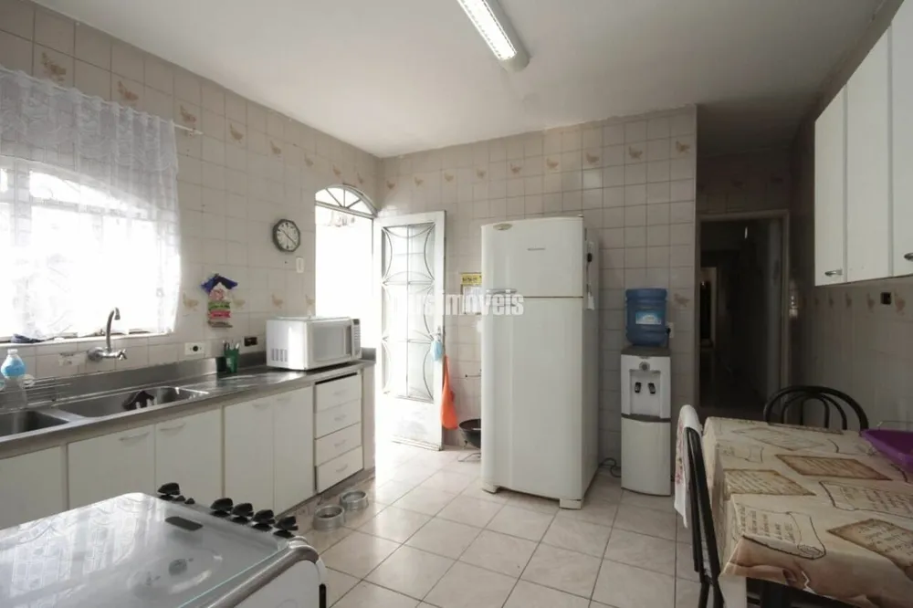 Casa, 3 quartos, 300 m² - Foto 3