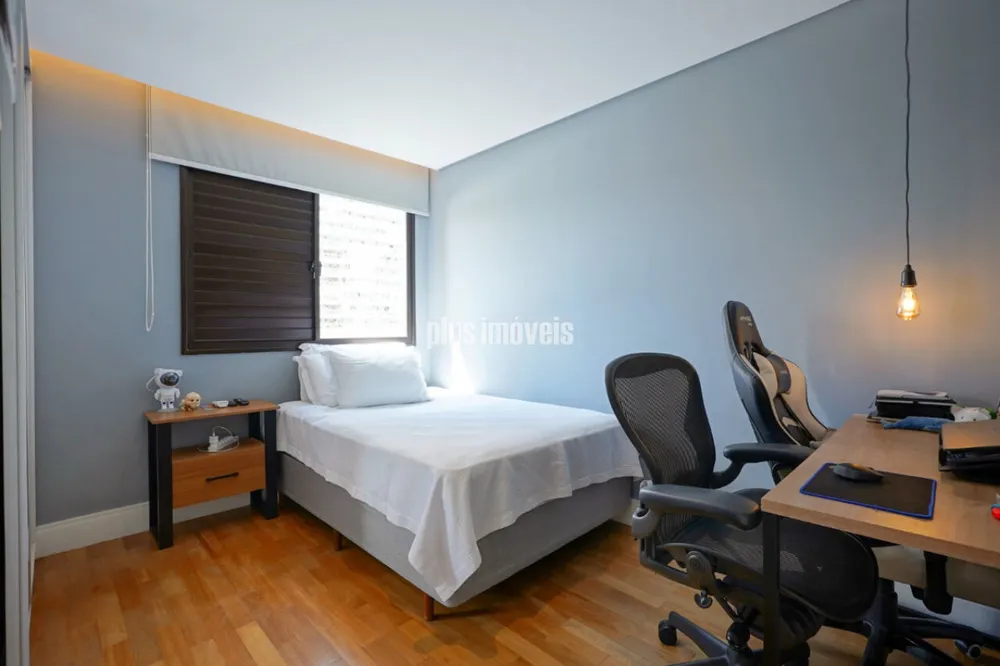 Apartamento, 3 quartos, 168 m² - Foto 1