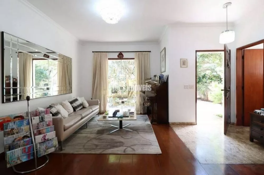 Casa à venda e aluguel com 4 quartos, 220m² - Foto 3