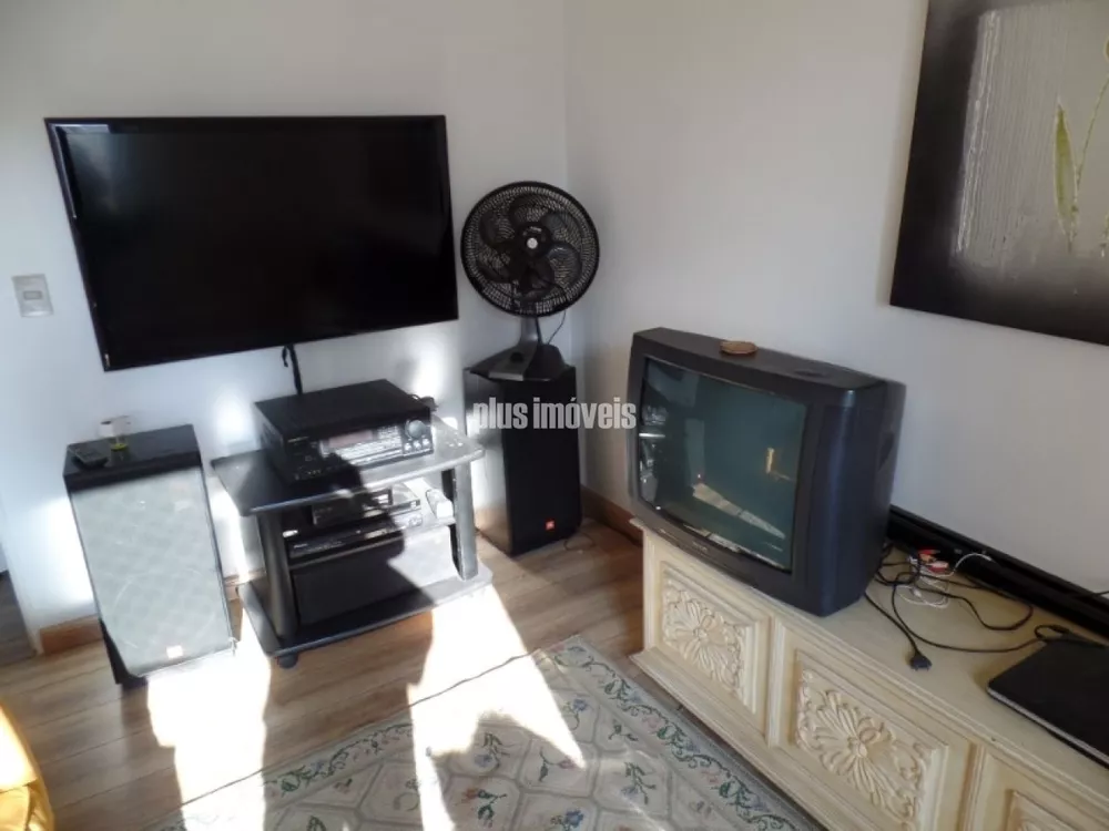 Apartamento à venda com 4 quartos, 175m² - Foto 4