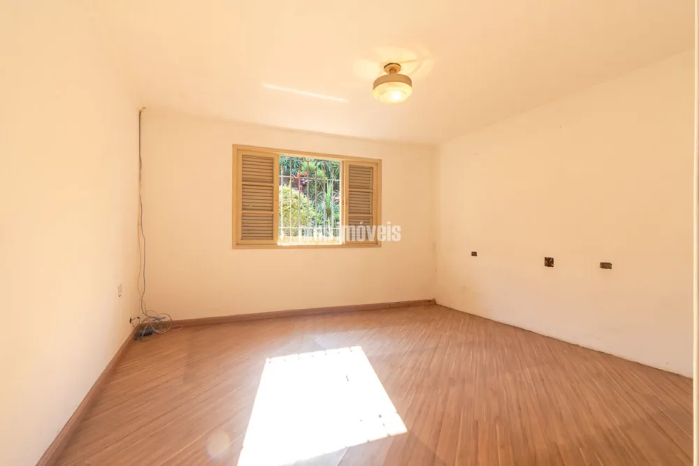 Casa, 3 quartos, 352 m² - Foto 1