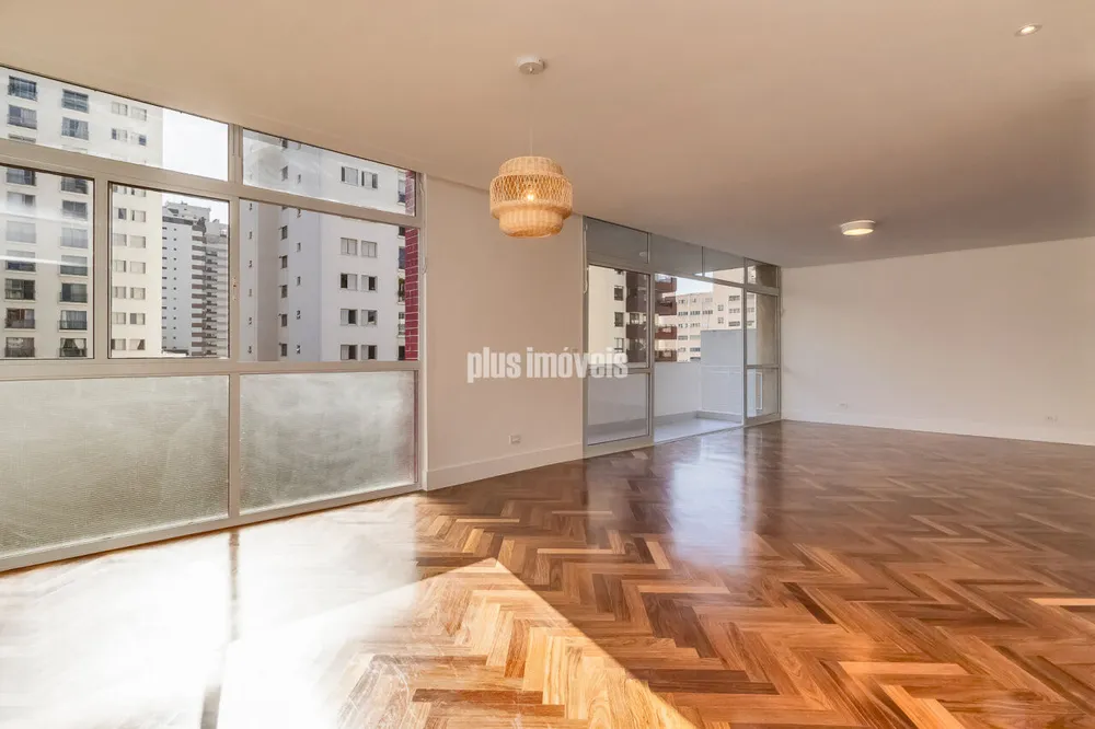 Apartamento, 3 quartos, 211 m² - Foto 2
