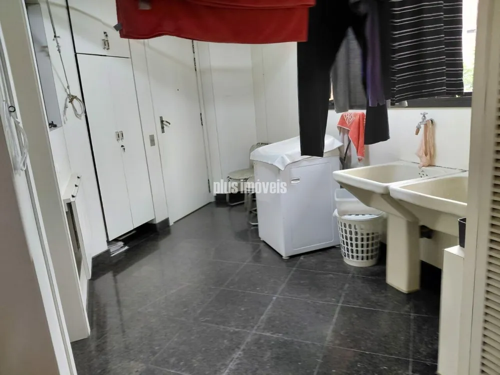 Apartamento, 3 quartos, 260 m² - Foto 1