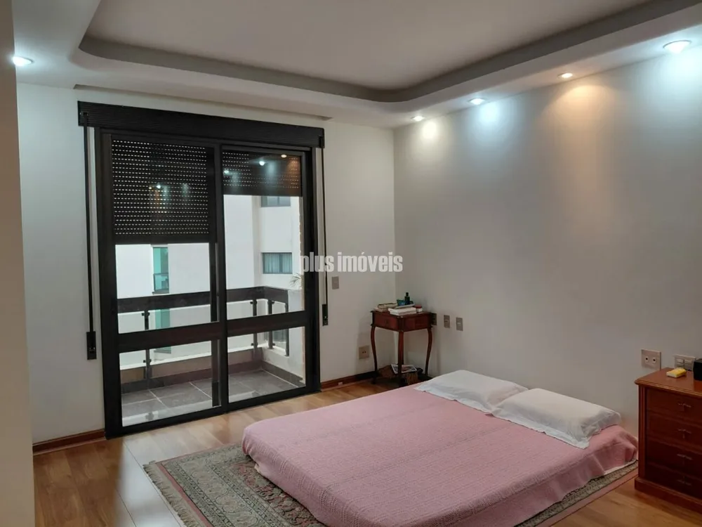 Apartamento, 3 quartos, 260 m² - Foto 2