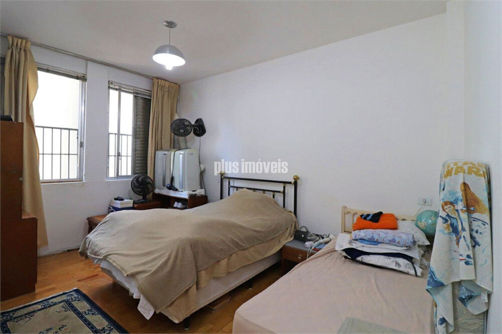 Apartamento à venda com 3 quartos, 153m² - Foto 8