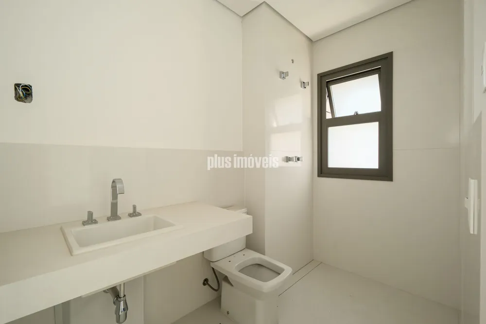 Apartamento, 3 quartos, 260 m² - Foto 1