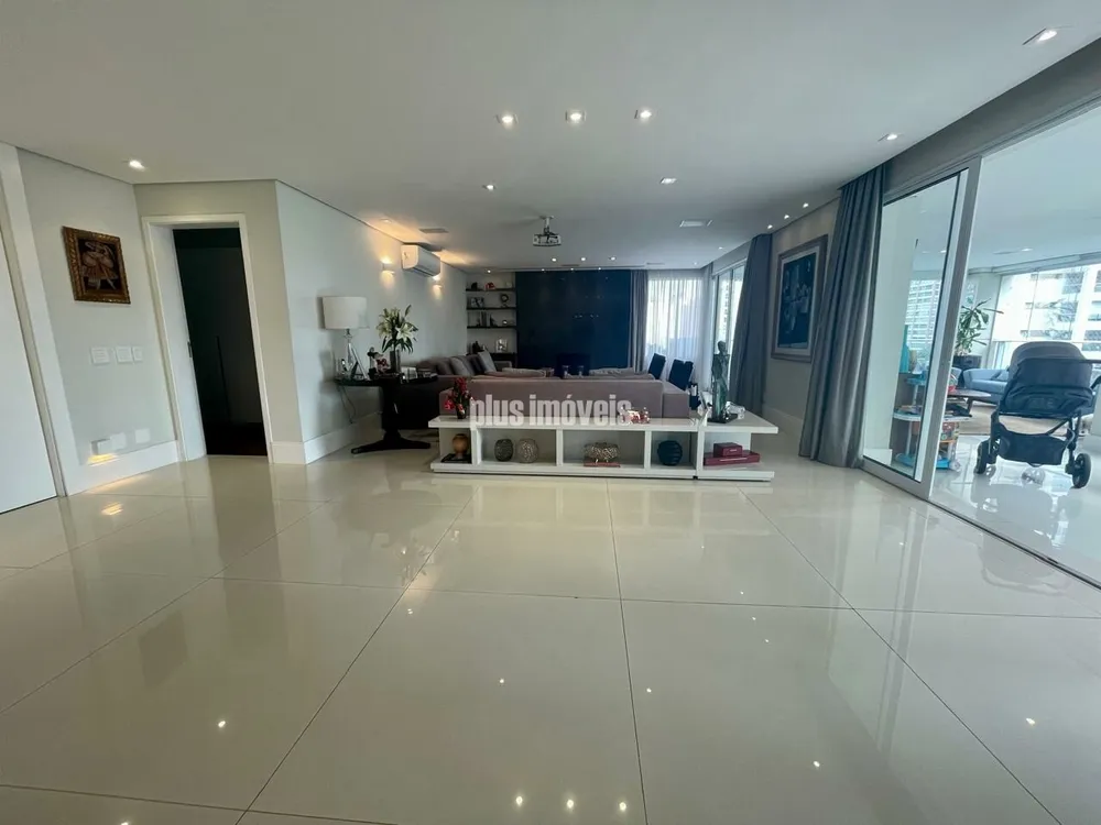 Apartamento, 4 quartos, 370 m² - Foto 1