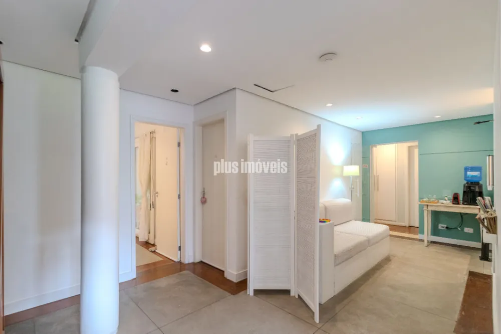 Casa, 4 quartos, 242 m² - Foto 1
