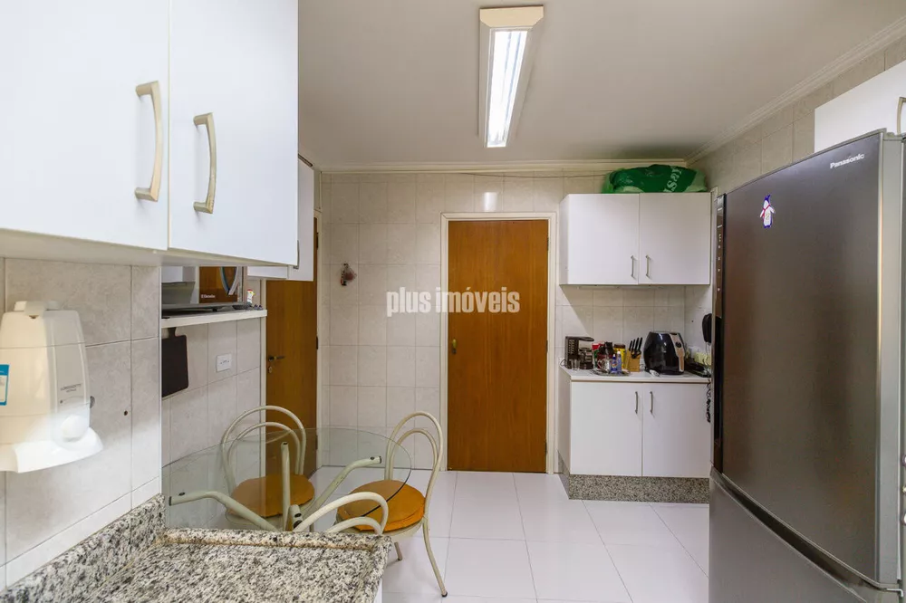 Apartamento à venda com 4 quartos, 500m² - Foto 4