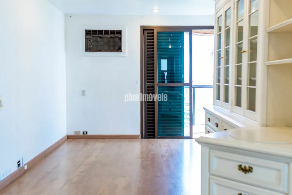 Apartamento, 3 quartos, 235 m² - Foto 4