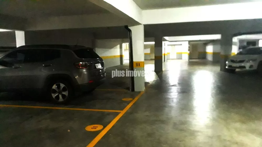 Apartamento, 3 quartos, 230 m² - Foto 1