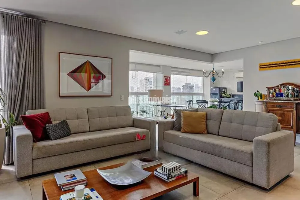 Apartamento, 3 quartos, 210 m² - Foto 2