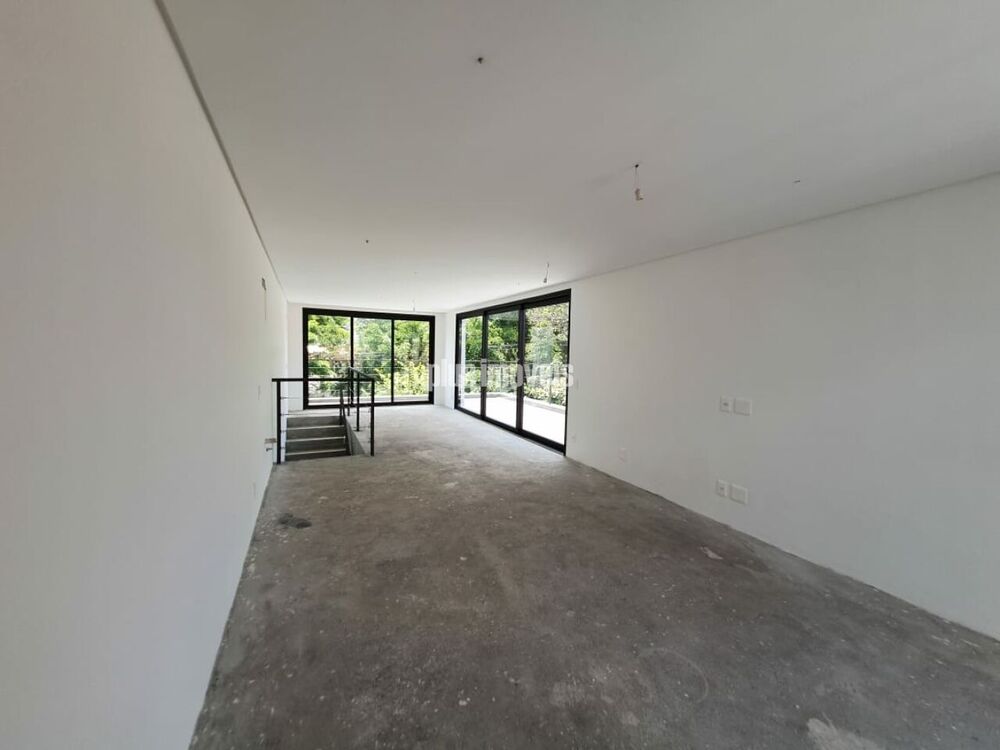 Casa, 3 quartos, 318 m² - Foto 8