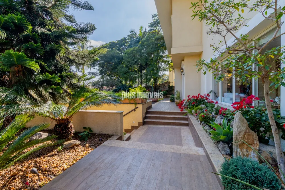 Casa, 5 quartos, 895 m² - Foto 1