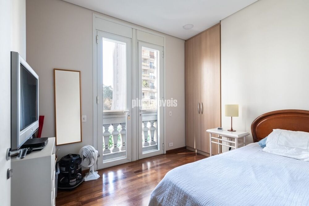 Apartamento, 3 quartos, 456 m² - Foto 2