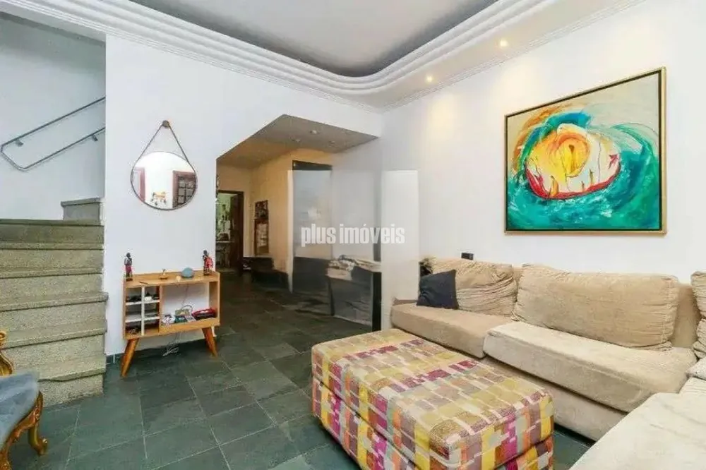 Casa, 3 quartos, 243 m² - Foto 1