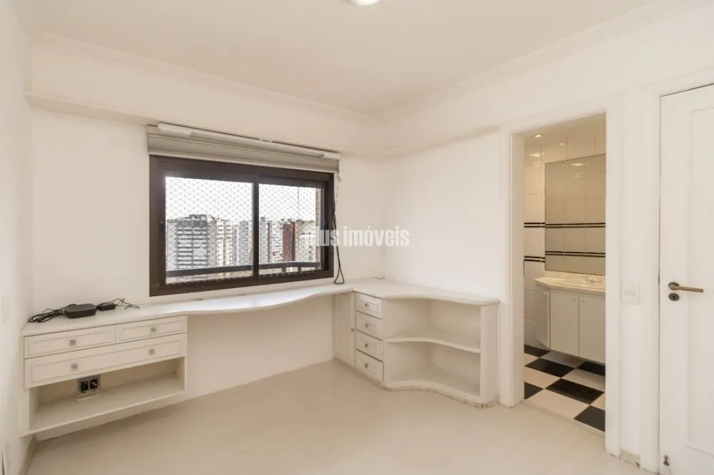 Apartamento, 3 quartos, 176 m² - Foto 3