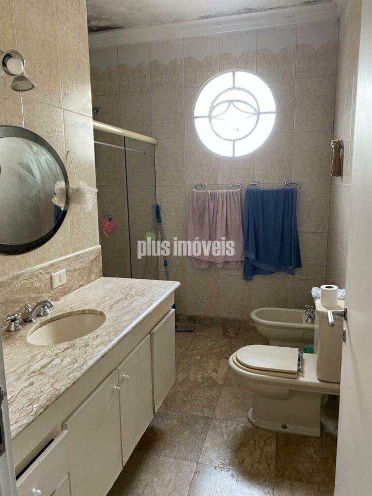 Casa à venda com 4 quartos, 247m² - Foto 8