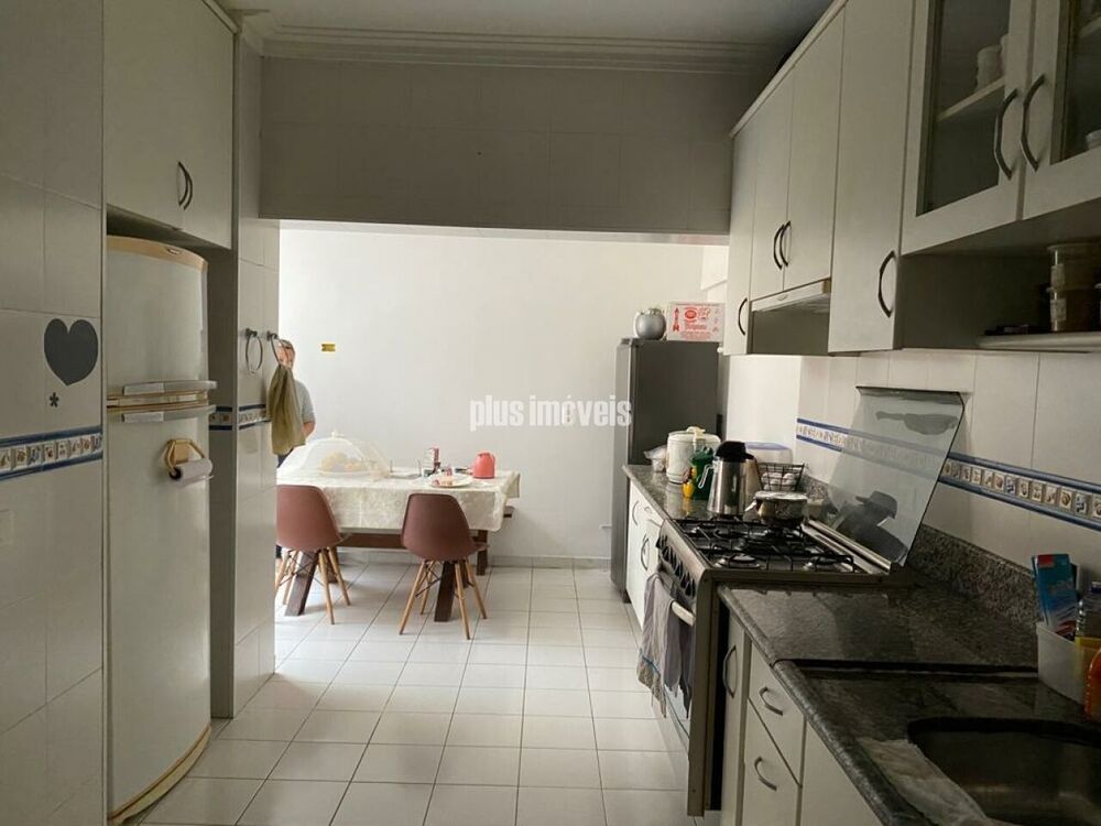 Casa à venda com 4 quartos, 247m² - Foto 22