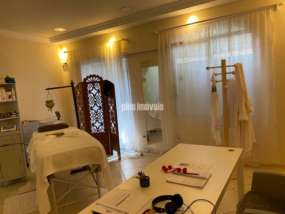 Casa à venda com 4 quartos, 247m² - Foto 33